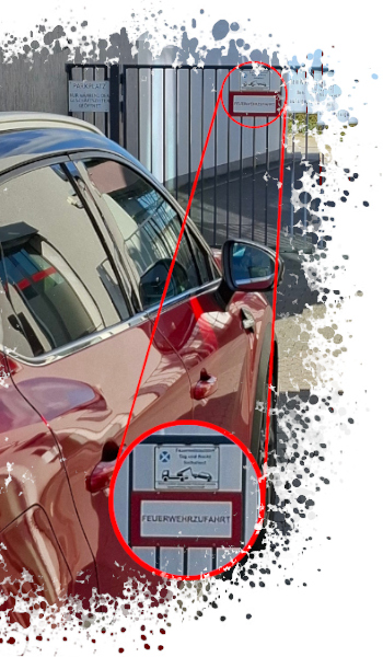 Foto einer Zugestellten Feuerwehrzufahrt Foto einer Zugestellten Feuerwehrzufahrt